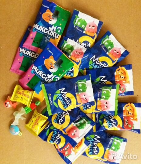 Мини игрушки новые: Миксики Герой Липпер Клиперсы