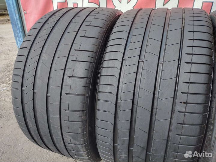 Pirelli P Zero 275/35 R22 и 315/30 R22