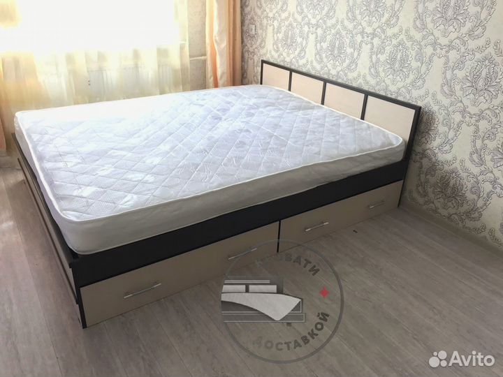 Кровать двухспальная