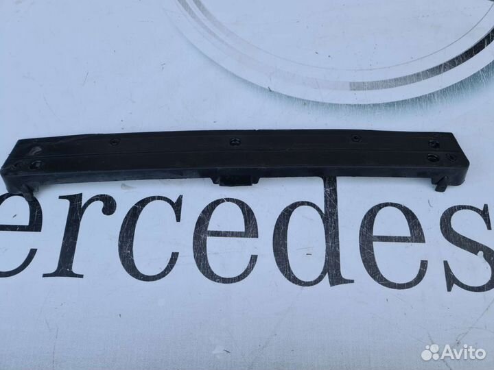 Подномерная планка Mercedes W220
