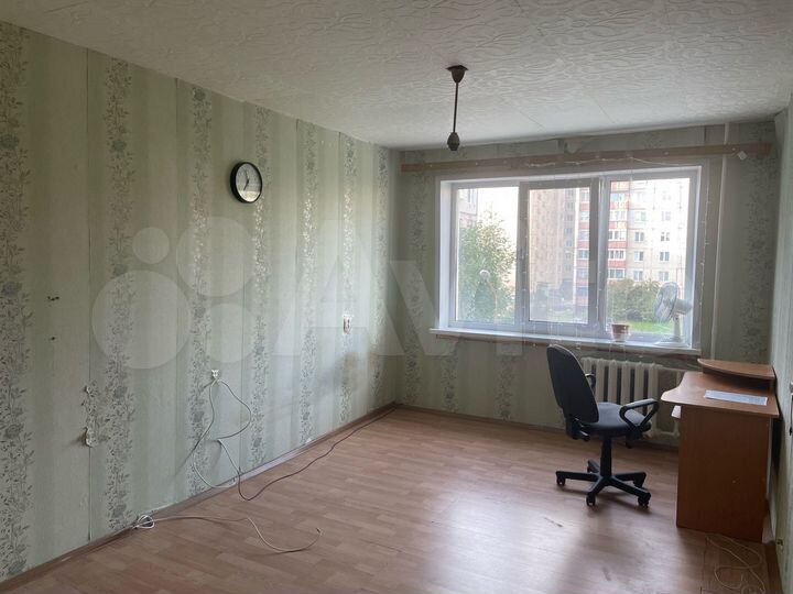 2-к. квартира, 54 м², 3/5 эт.