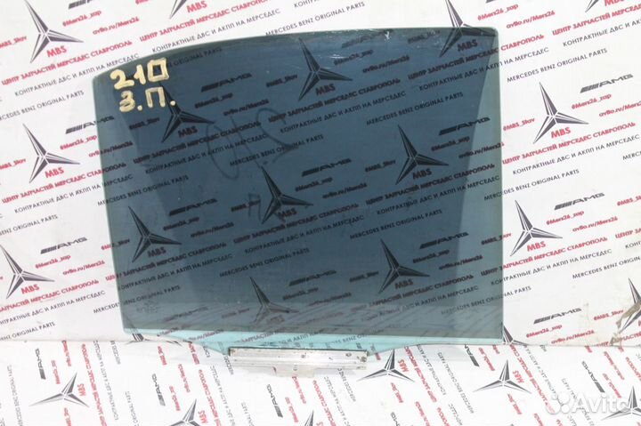 Стекло двери зп W210 Mercedes синее