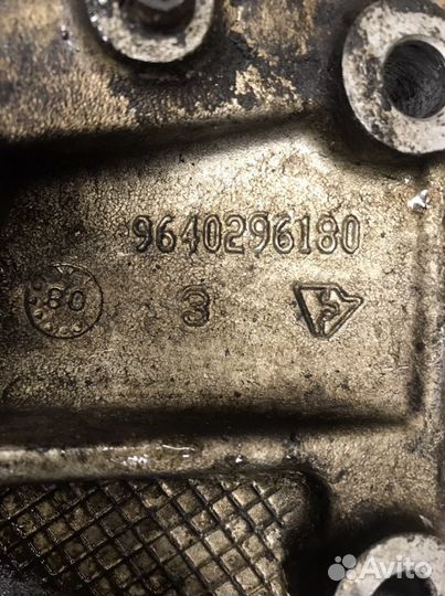 Полуось. Привод. правый Пежо 206. 1.6. АКПП