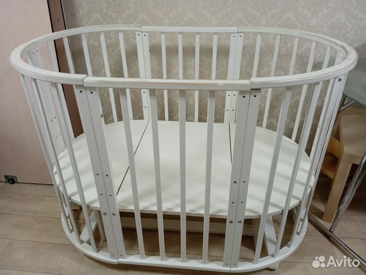 Детская кроватка круглая овальная
