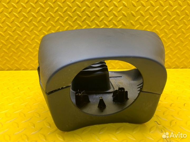 Кожух рулевой колонки Renault Duster легковой