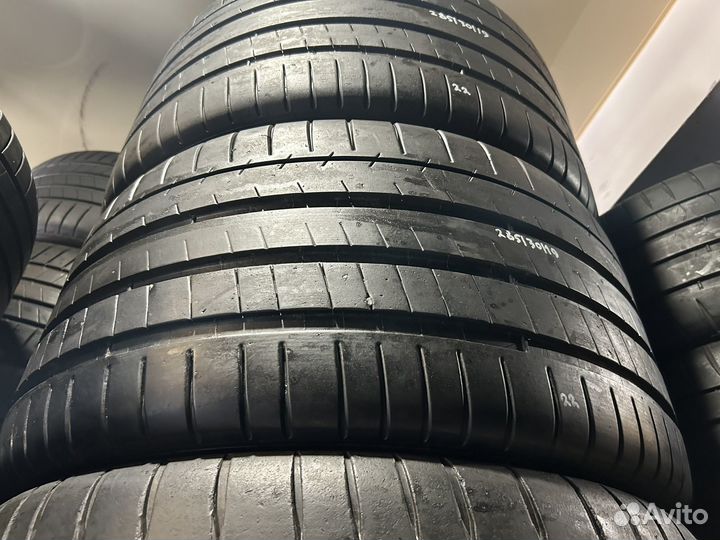 Michelin Pilot Super Sport 285/30 R19 98Y