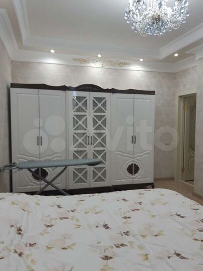 2-к. квартира, 65 м², 3/13 эт.