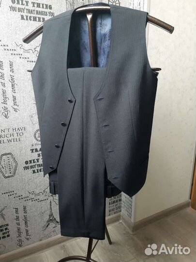 Костюм школьный 140-144