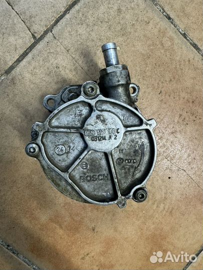 Вакуумный насос Porsche Cayenne / Touareg