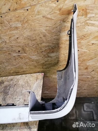 Бампер задний Mercedes Benz V639