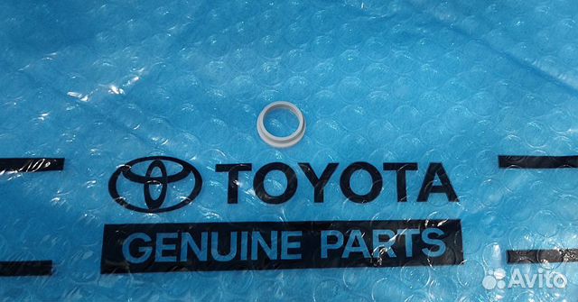 Кольцо парктроника Рав 4 5 поколения белое NEW