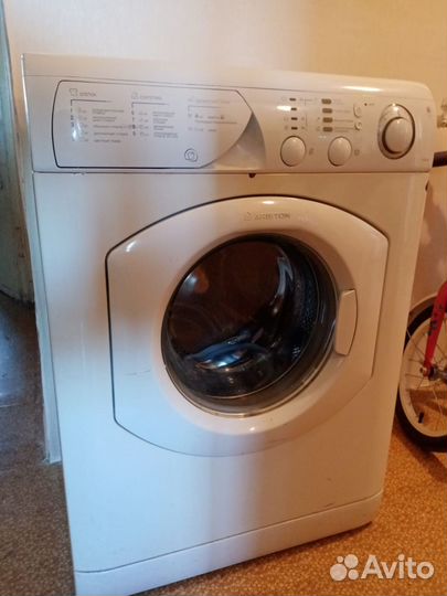 Стиральная машина Artiston