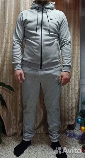 Костюм мужской nike