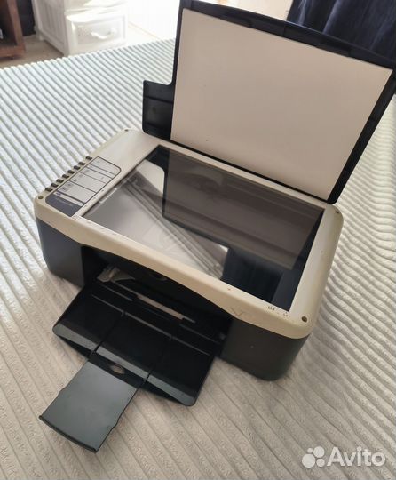 Принтер - HP Deskjet F2180 сканер цветной