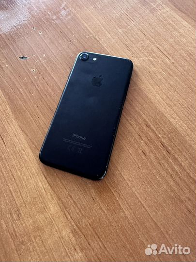 iPhone 7, 32 ГБ