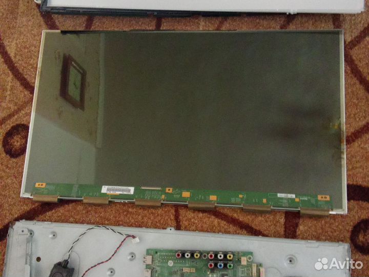 Телевизор на запчасти