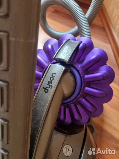 Пылесос Dyson DC 37