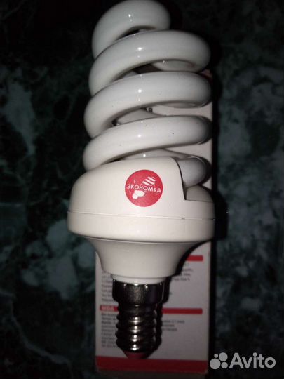 Энергосберегающая лампочка под патрон Е14