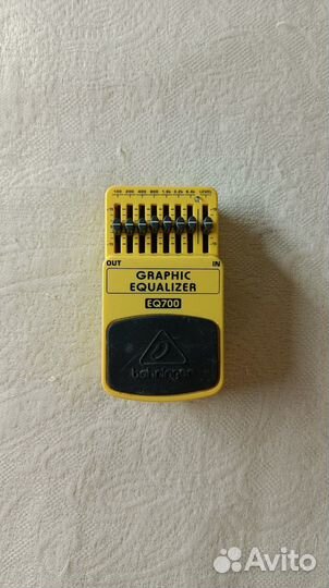 Behringer EQ700 эквалайзер