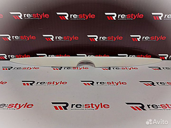 Спойлер Прадо 150 Белый