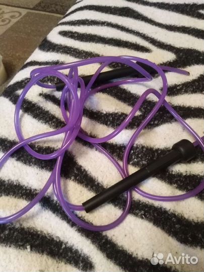 Скакалка, прыгалки