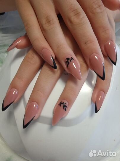 Услуги маникюра, универсал