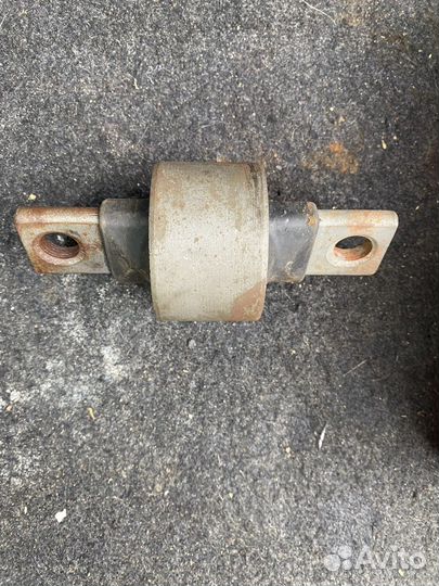 Сайлентблок(ушастый)мазда 6 gg