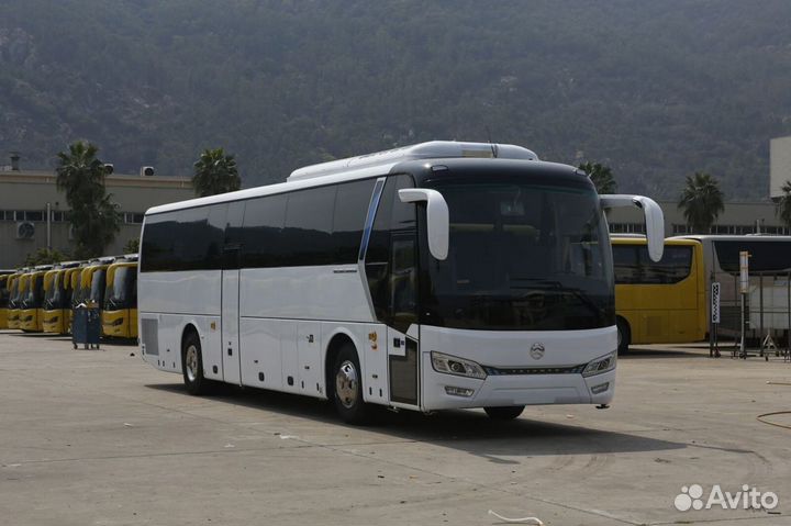 Междугородний / Пригородный автобус Golden Dragon XML6122J, 2024