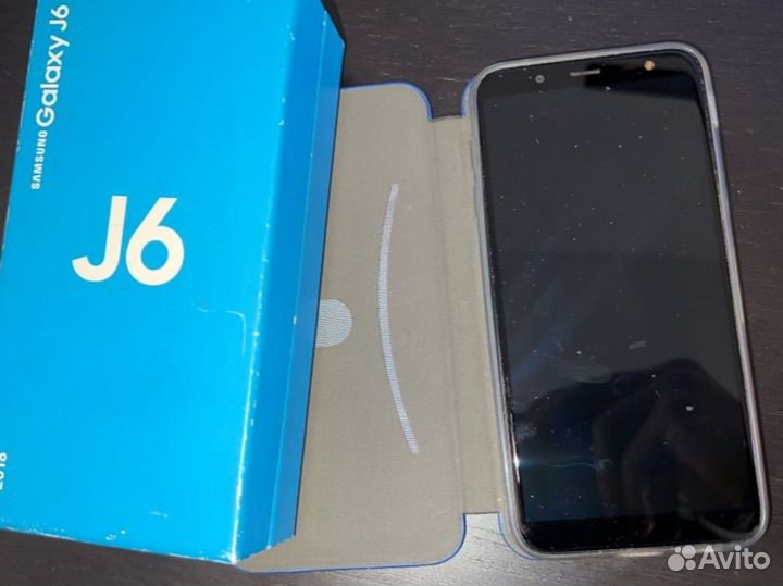 Samsung Galaxy J6 (2018), 3/32 ГБ