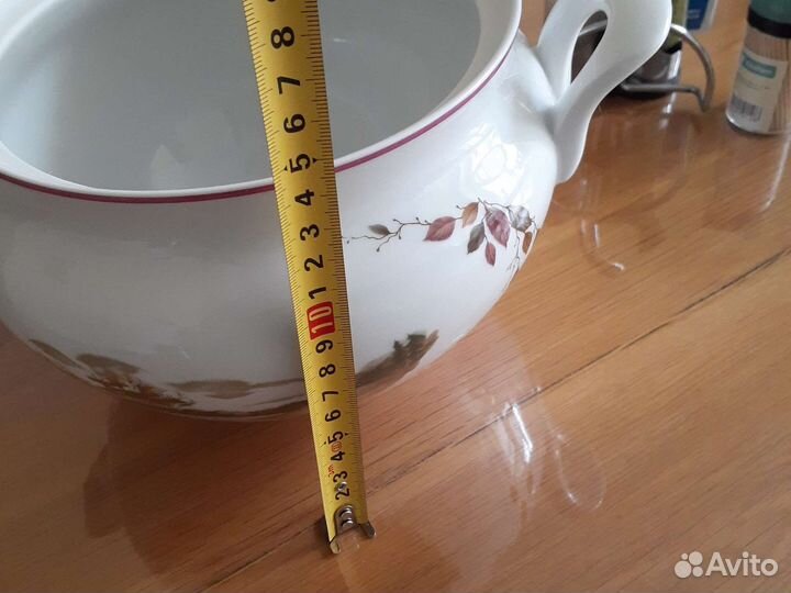 Фарфоровая супница на 2,5 л