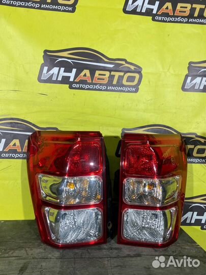 Задний левый фонарь Suzuki grand vitara