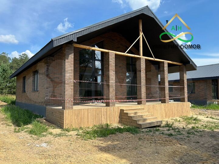 Коттедж 140 м² на участке 7,5 сот.