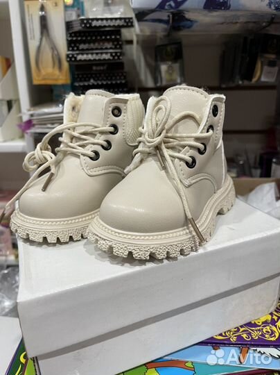 Ботинки детские зима новые