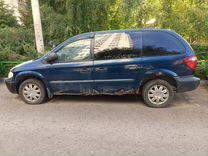 Chrysler Voyager 2.4 AT, 2001, 350 000 км, с пробегом, цена 215 000 руб.