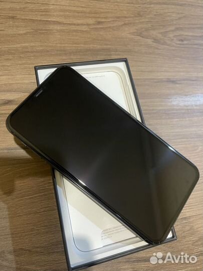 iPhone 11 Pro Max, 64 ГБ