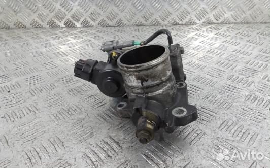 Дроссельная заслонка дизельная toyota RAV 4 ZCA2