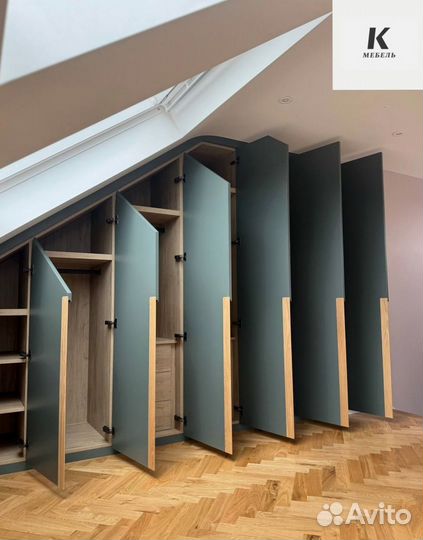 Шкаф распашной