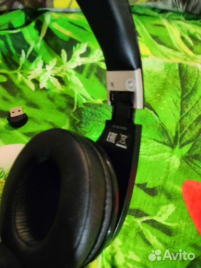 Беспроводные наушники Sven с адаптером для пк