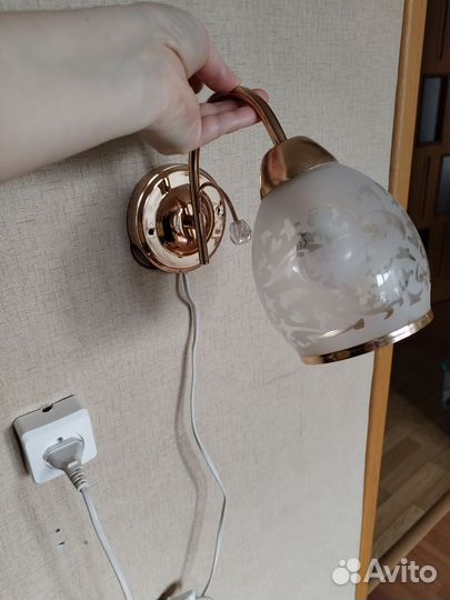 Настенный светильник бра