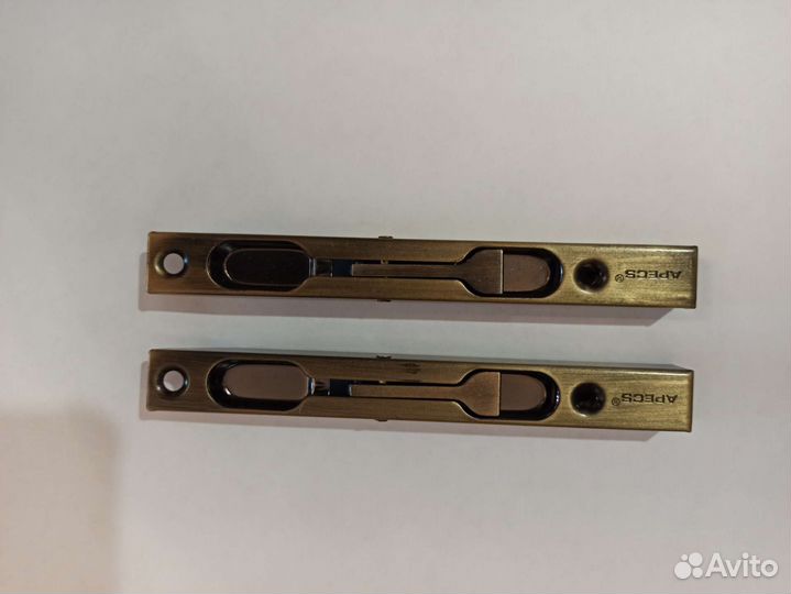 Торцевой шпингалет Apecs