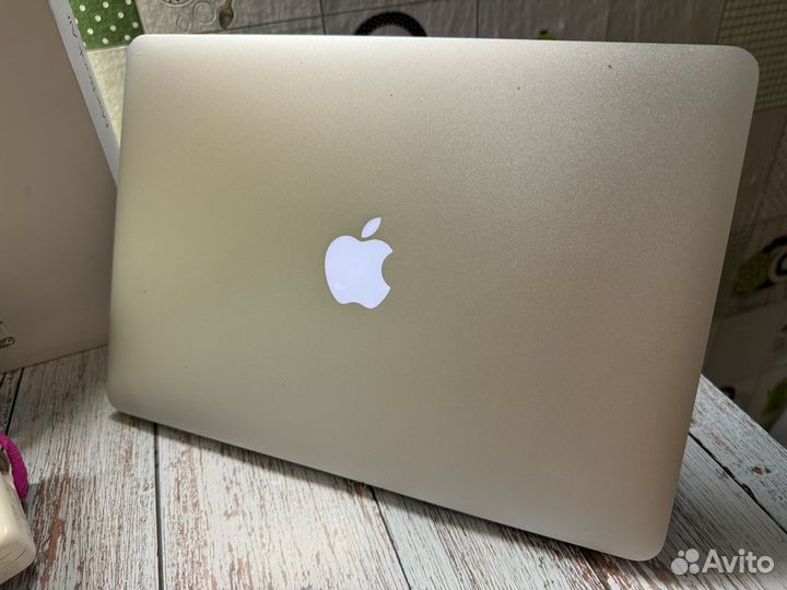 Apple MacBook Air 2011