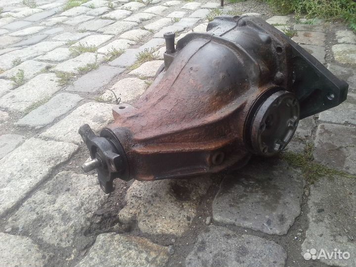 Редуктор заднего моста Мерседес 210