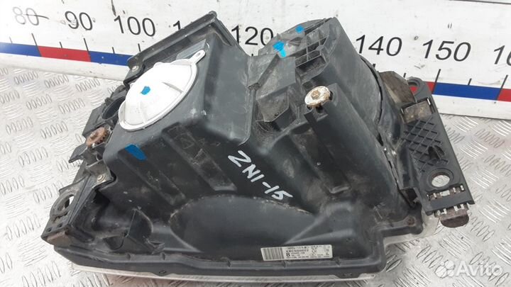 Фара правая Land Rover Discovery 3 2005