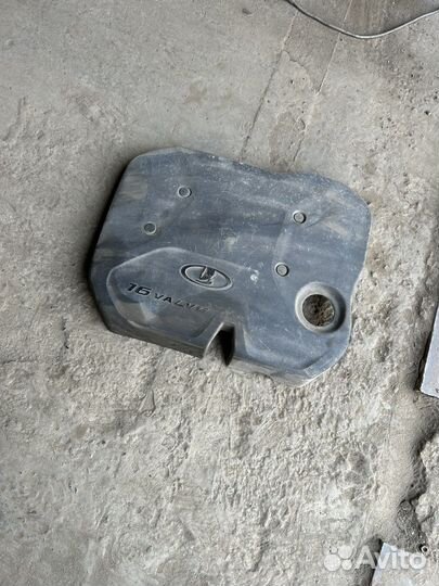 Крышка двигателя декоративная лада гранта приора