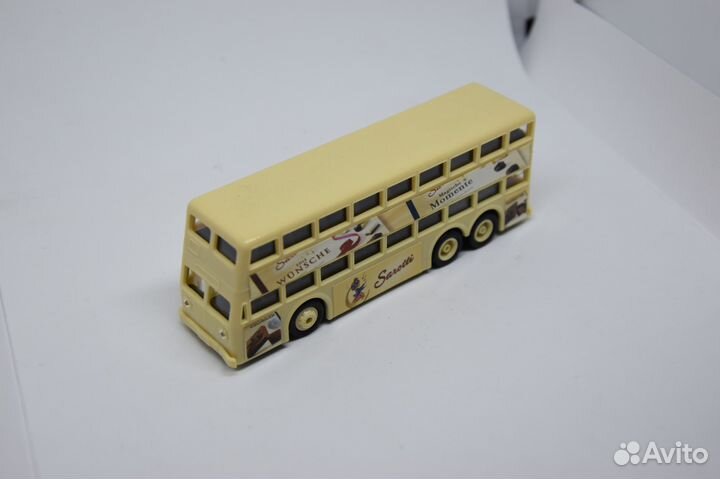 Автобус 1/87
