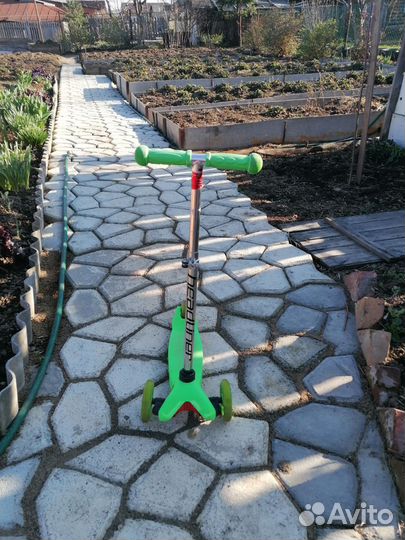 Самокат детский трехколесный бу