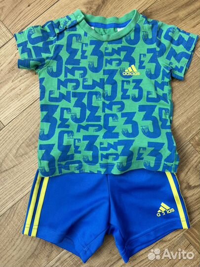 Костюм шорты с футболкой для мальчика adidas 74см