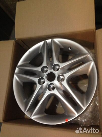 Новые оригинальные диски Kia Ceed, R17