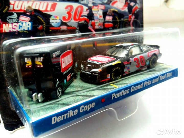 Hot Wheels Nascar Pit Crew for adult collectors 5