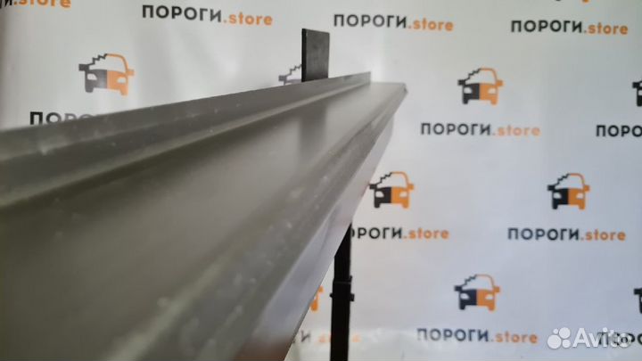 Кузовной порог левый Нива 21214 5 дверей